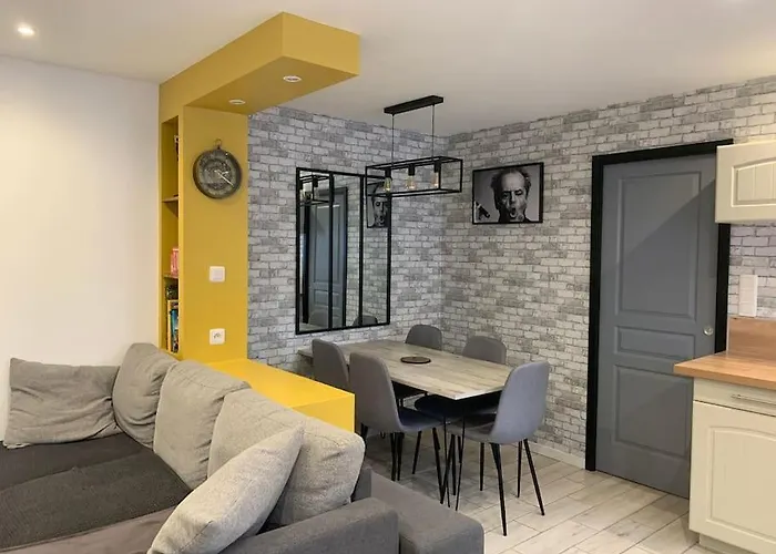 Charmante Petite Maison De Ville
